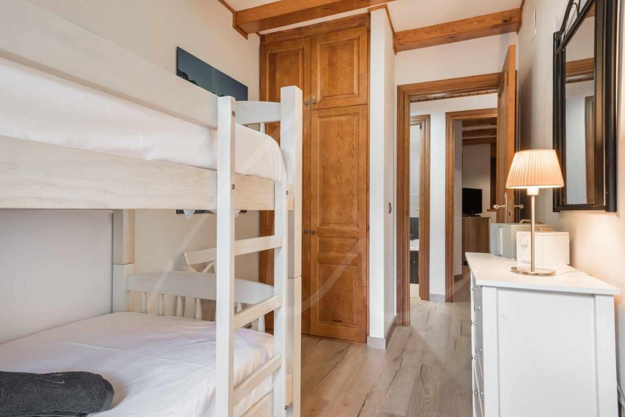 Riu Nere By Seamount Rentals Вьелья Экстерьер фото